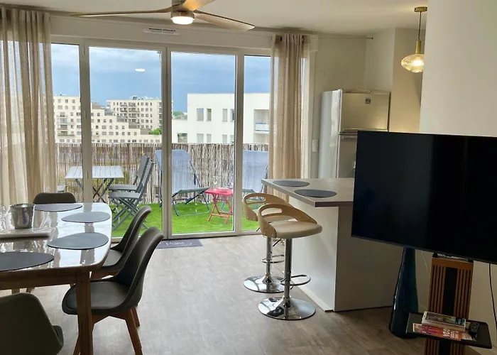 Au Bord'eaux De Malou